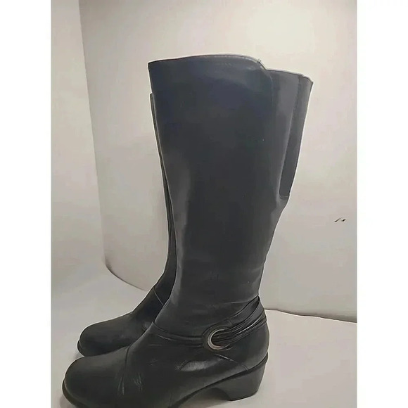 Clarks Bendables Black Leather Riding Boots Womens 8.5 Zipper Heel 38480 - Picture 11 of 16